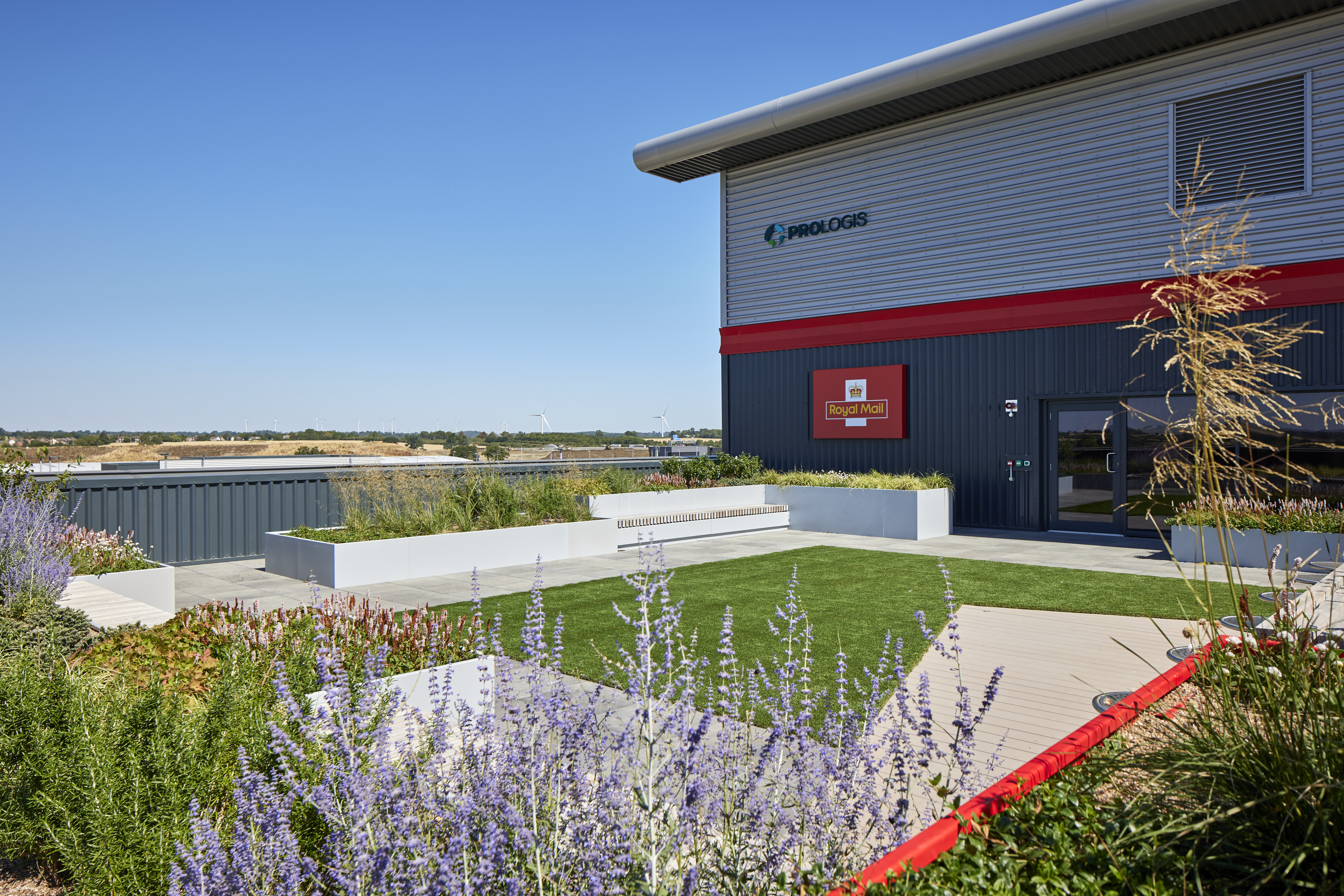 220811_prologis_rm_lowlevel_0126_hdr.jpg Royal Mail x Prologis Roof Terrace